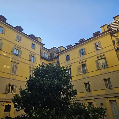 In Centro A 2 Passi Dal Po Apartment